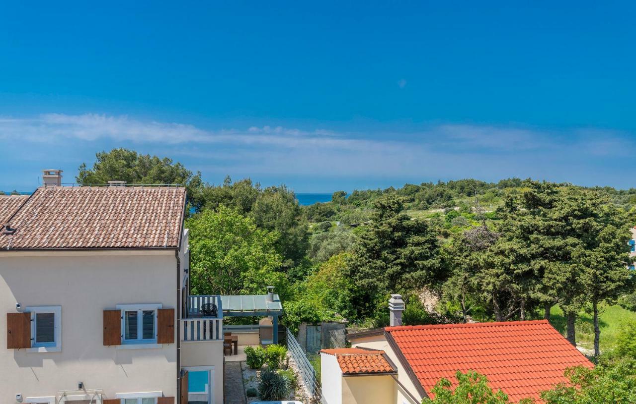 Villa Castagna Near The Sea With Private Pool And Sauna Премантура Экстерьер фото